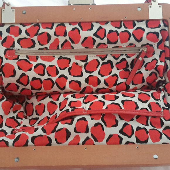 Authentic vintage Coral/Red  Kate Spade Handbag - Picture 3 of 8